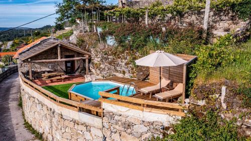 Moncao Chalet De Esquí | Chalé dos Penedos, sossego e piscina privada