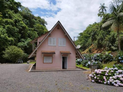 Rodeio Chalet De Esquí | Chalé Fava Ipiranga Rodeio