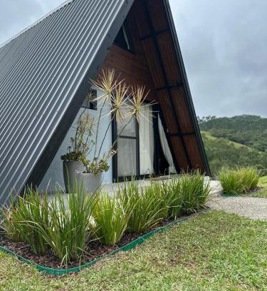 Sao Pedro de Alcantara Cabina | Chalé Guiados Pelo Alto