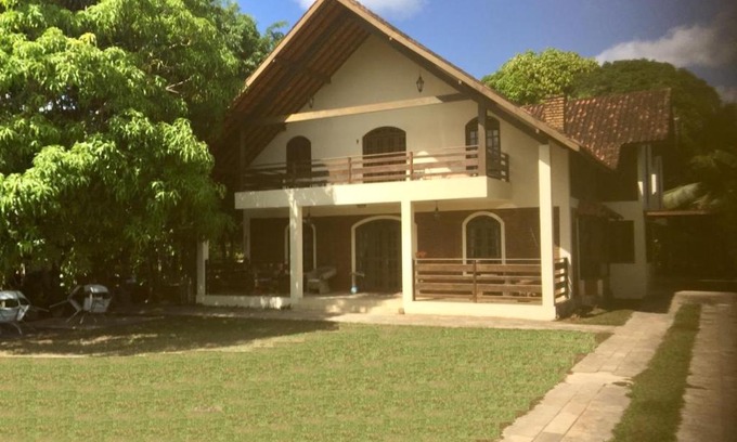 Aldeia dos Camaras Chalet De Esquí | Chalé Mobiliado no Melhor Condomínio de Aldeia - PE