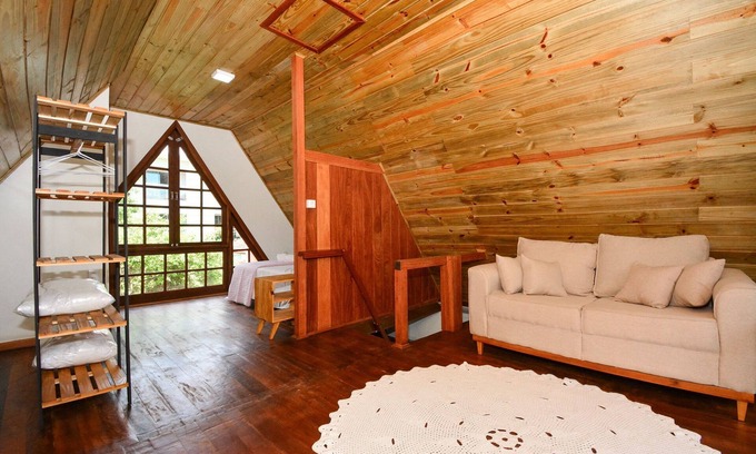 Ingleses do Rio Vermelho Chalet De Esquí | Chalé na Praia dos Ingleses - NIN008