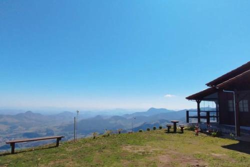 Pirangucu Chalet De Esquí | Chalé na serra da mantiqueira