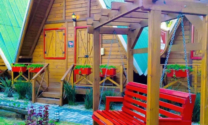 Mariscal Chalet De Esquí | Chalé Suíço Bombinhas