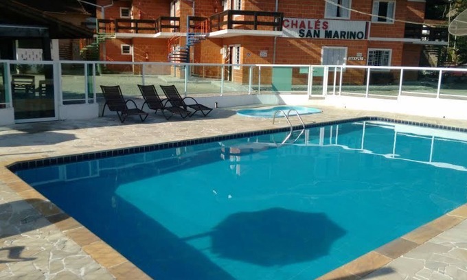 Praia da Enseada Apartamento | Chalés San Marino