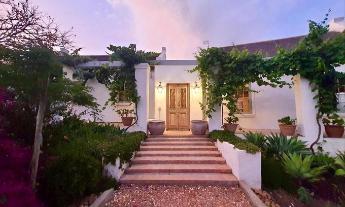 McGregor Apartamento | Chalcedony
