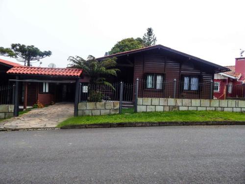 Vila Suzana Casa | Chale Bosque da Serra - Lindo Chalé