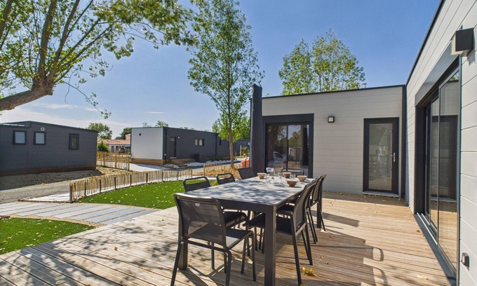 Saint-Gilles-Croix-de-Vie Chalet De Esquí | Chalet para 6 personas con piscina compartida