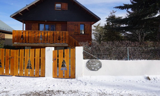 Saint-Pierre-dels-Forcats Chalet De Esquí | Chalet fireplace garden sauna 10 p.5 mins from the slopes