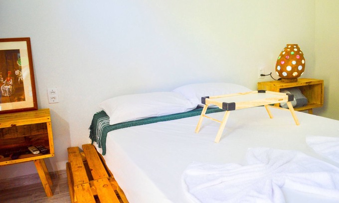 Pipa Chalet De Esquí | Chalé Marta - 5 minutes from the beach in the center of Pipa-RN