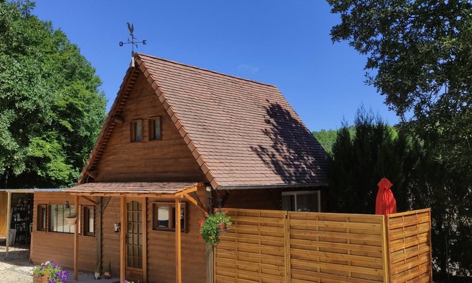 Sarliac-sur-l'Isle Chalet De Esquí | Chalet à la Campagne