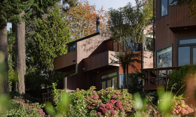 Taupo Chalet De Esquí | Chalet 2, The Retreat - located within a private lakefront estate