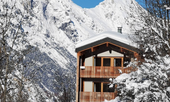 Valmeinier Chalet De Esquí | Chalet **** el espacio 1000 Thabor, comodidad, encanto, vista, chimenea, sauna