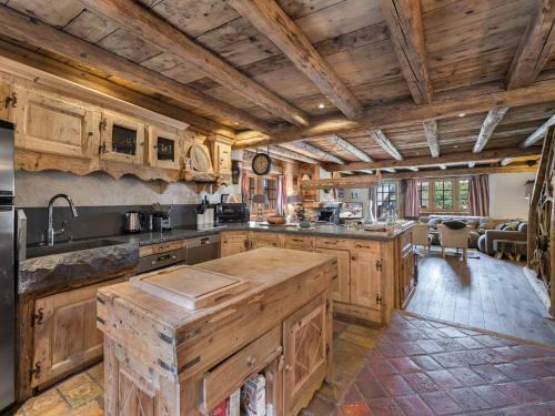 Le Raffort Chalet De Esquí | Chalet 6 chambres avec jacuzzi et sauna, proche télécabine et navette gratuite, Méribel Raffort - FR-1-566-8