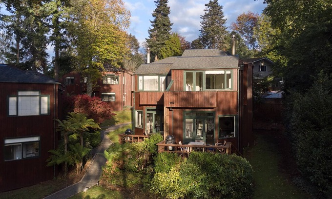 Taupo Chalet De Esquí | Chalet 8, The Retreat - located within a private lakefront estate