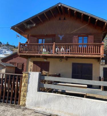 Saint-Pierre-dels-Forcats Chalet De Esquí | chalet au pieds des pistes le cambre aze