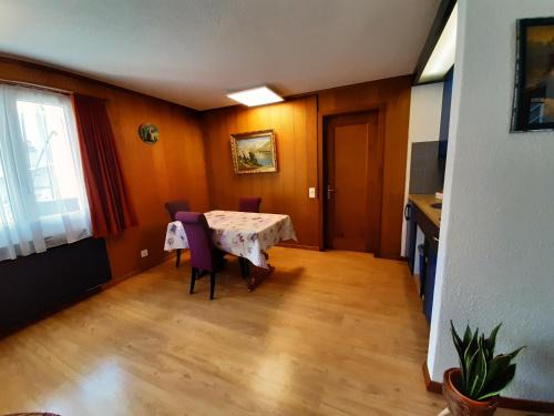 Goldswil Apartamento | Chalet apartment by Interlaken. Parking