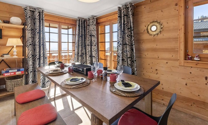 Chesieres Apartamento | Chalet apartment with balcony and view of the Alps