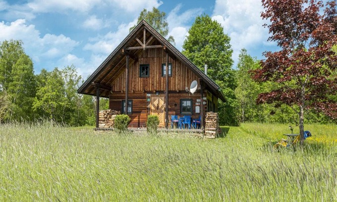 Schwarzenberg am Boehmerwald Casa | Chalet Schwarzenberg near Ski Lift & Stream