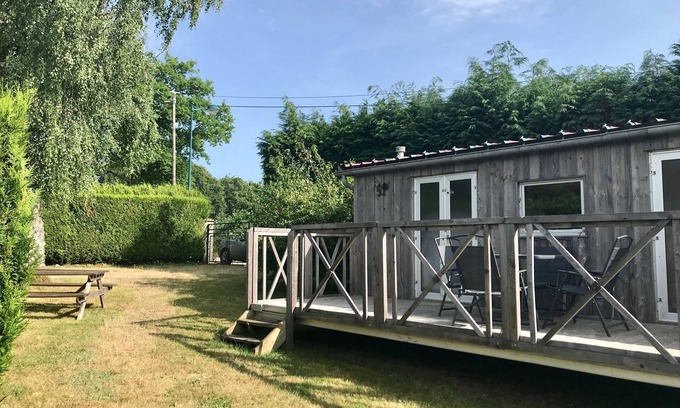 Moux-en-Morvan Casa | Chalet at the edge of the lake of Settons! mobil home on closed ground, animals accepted!