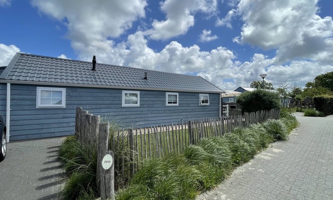 Renesse Chalet De Esquí | Chalet Beachhouse Püntanell on Julianahoeve Renesse