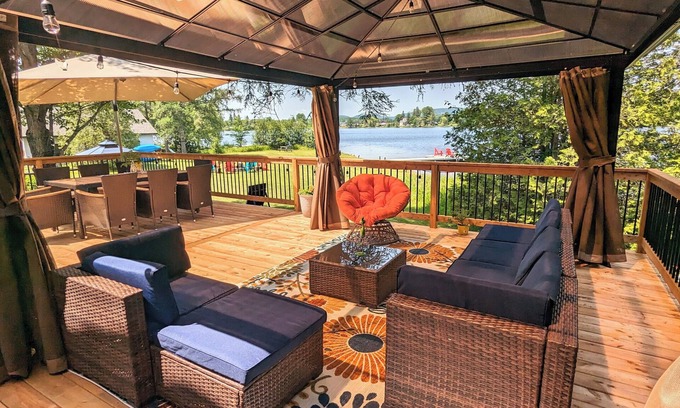 Saint-Andre-Avellin Cabaña | Chalet Belle Vue - 4 Season - Water front