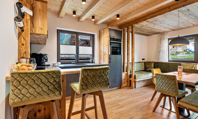 Racines Apartamento | Chalet "Blosegghof Waldblick" con vistas a la montaña, terraza privada y Wi-Fi