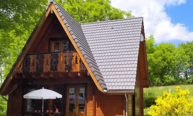 Mont-Dore Chalet De Esquí | MADERA CHALET SPA + "las ardillas" No. 3 (4 estrellas) Ver MONT DORE / MOUNTAIN