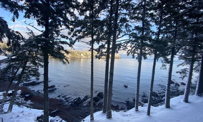 Kodiak Casa | Chalet by the Sea! Breathtaking Views!