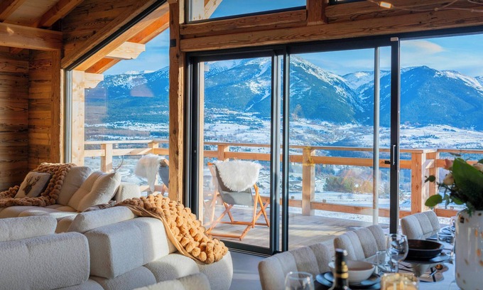 Font-Romeu-Odeillo-Via Chalet De Esquí | Chalet Càlid - alpine holiday with breathtaking views 10p - OVO Network