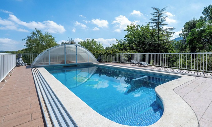 Querol Chalet De Esquí | Chalet "Casa de Pedra" con vistas a la montaña, piscina compartida y Wi-Fi