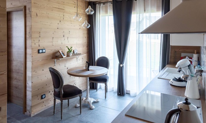 Les Fourgs Apartamento | CHALET CHIC .
