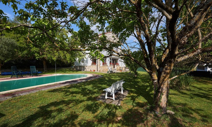 Anotz Chalet De Esquí | Chalet CON Jardin Y Piscina EN LA Falda DE LA Montaña