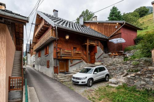 Celliers Chalet De Esquí | Chalet De Charme à la Montagne