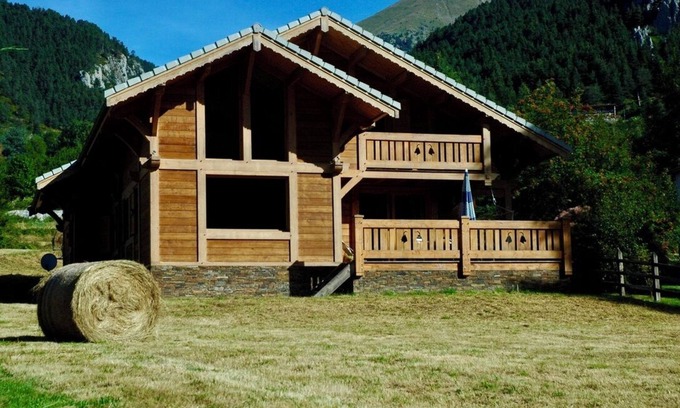 Saint-Dalmas Chalet De Esquí | Chalet des Sources