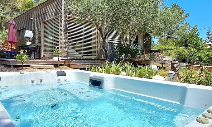 Quartier des Espesses Casa | Chalet du Rastel, jacuzzi and terraces