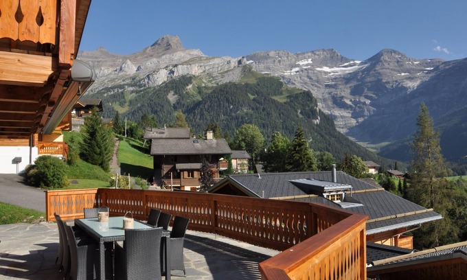 Ormont-Dessus Chalet De Esquí | Chalet Edelweiss Stunning Glacier View