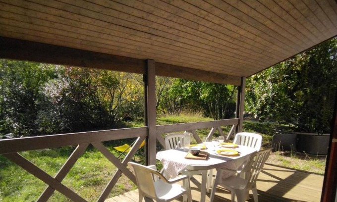Gravieres Chalet De Esquí | Chalet "Edelweiss" with Mountain View, Shared Pool & 2 Private Terraces