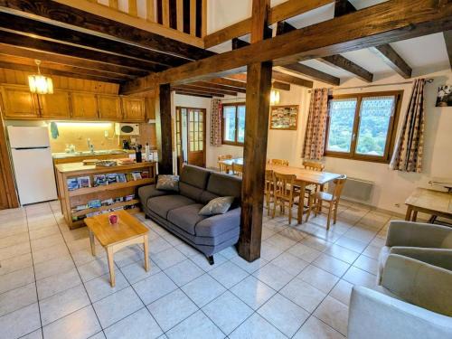 Le Menil Casa | Chalet familial dans le Parc des Vosges, wifi et animaux acceptés - FR-1-589-840