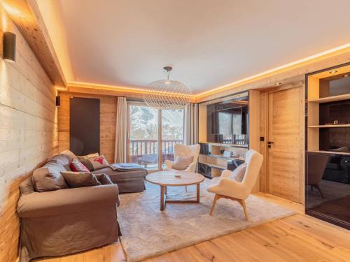 Saint-Martin-de-Belleville Apartamento | Chalet rénové avec spa, piscine et parking, pied des pistes - FR-1-461-11
