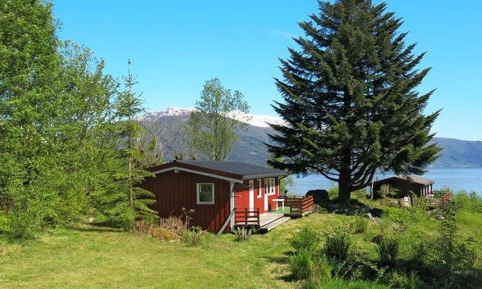 Balestrand Chalet De Esquí | Chalet Haugen - FJS024 by Interhome