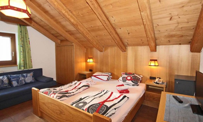 Huben Casa | Casa ∙ 16 habitaciones ∙ 30 personas
