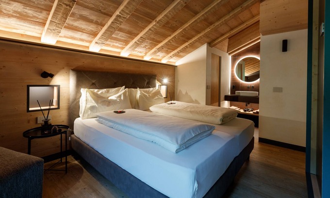 Livigno Chalet De Esquí | Chalet 'Ice Villa Genf' con vistas a la montaña, jardín compartido y Wi-Fi