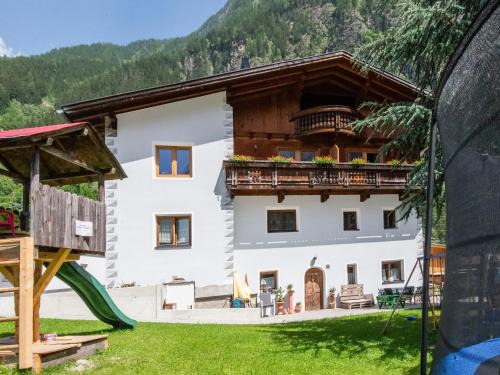 Oetz Casa | Chalet in Ötz near Hochötz Ski Lift