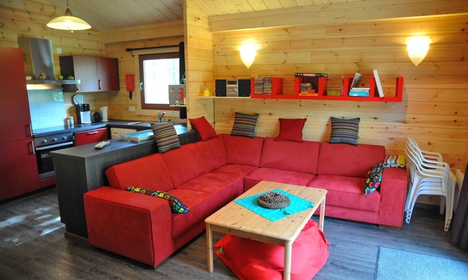 Oignies-en-Thierache Casa | Chalet en Oignies con entorno boscoso