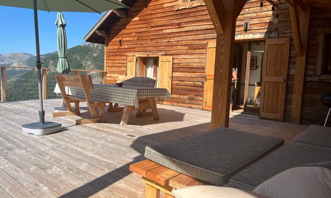 Colmars Chalet De Esquí | Cottage en un hermoso pueblo antiguo de las más bellas caminatas