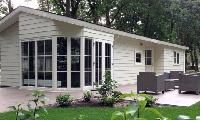 Breskens Chalet De Esquí | Chalet en Breskens con jardín