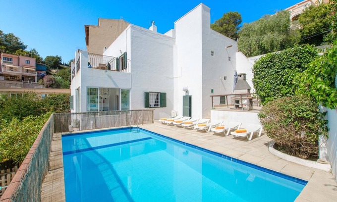 Calamayor Chalet De Esquí | Chalet in Cala Mayor with private pool