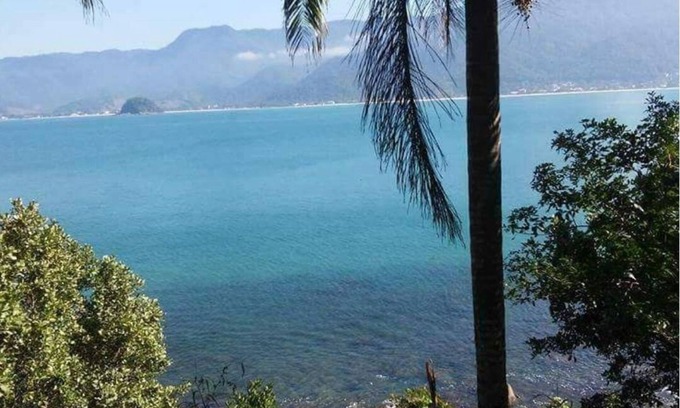 Lagoinha Chalet De Esquí | Chalet in a closed condominium at 80 mt. from Lagoinha beach, next. to restaurants