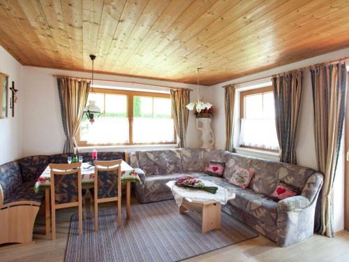 Kirchberg in Tirol Apartamento | Chalet in Kirchberg near Ski Lift