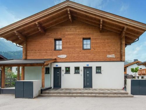Lengdorf Casa | Chalet in Niedernsill near Ski Slopes